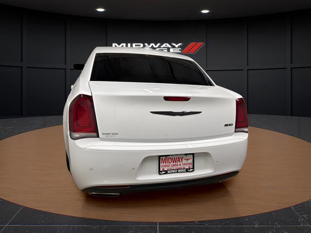 used 2022 Chrysler 300 car, priced at $22,949