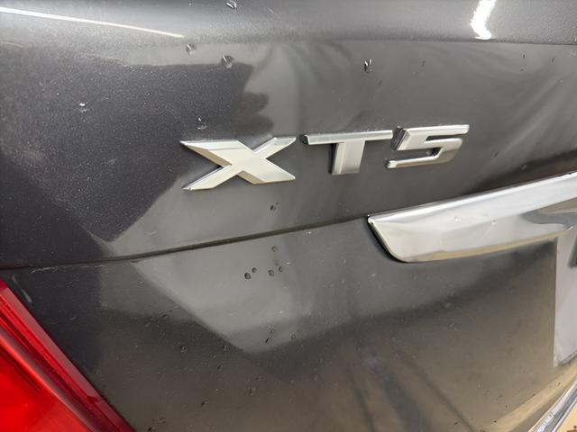 used 2017 Cadillac XT5 car, priced at $16,949