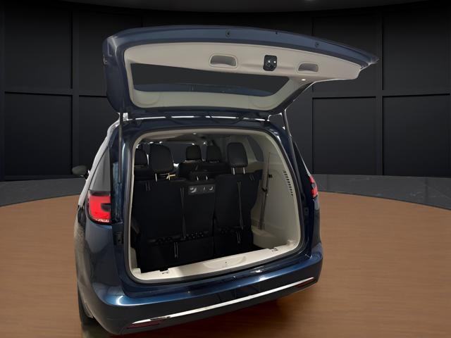 used 2021 Chrysler Pacifica car, priced at $19,949