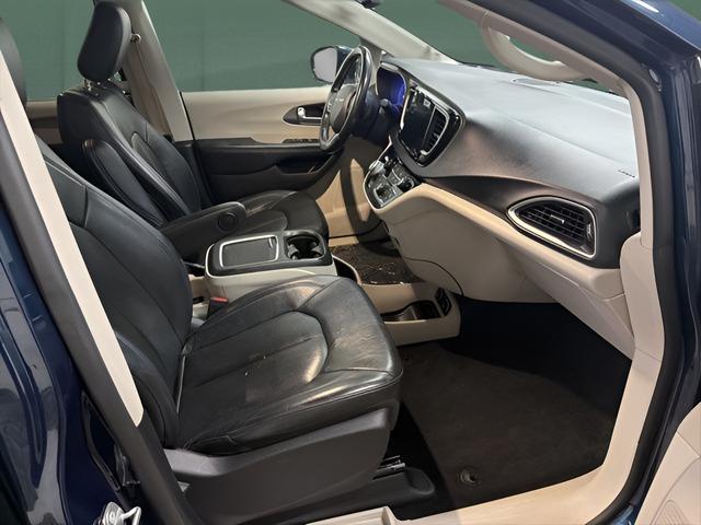 used 2021 Chrysler Pacifica car, priced at $19,949
