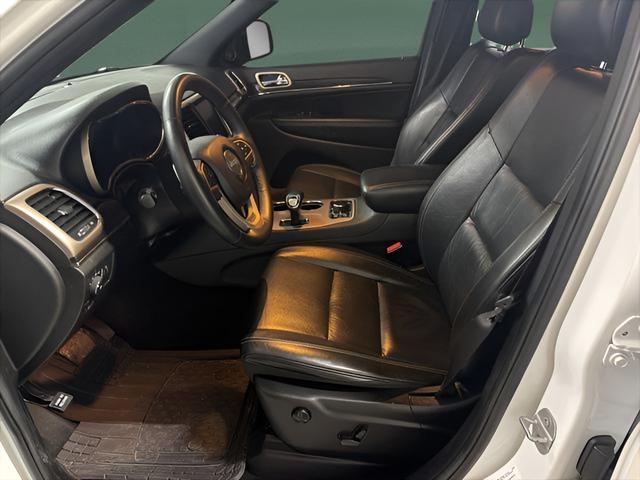 used 2015 Jeep Grand Cherokee car, priced at $13,949