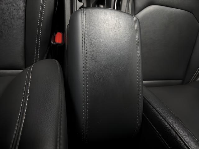 used 2025 Jeep Compass car, priced at $27,949