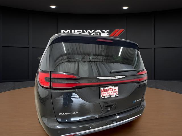used 2024 Chrysler Pacifica Hybrid car, priced at $29,949