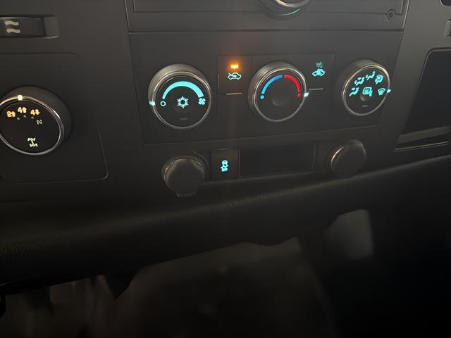 used 2013 Chevrolet Silverado 2500 car, priced at $10,949