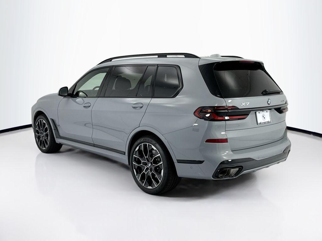 new 2027 BMW X7 car, priced at $100,952