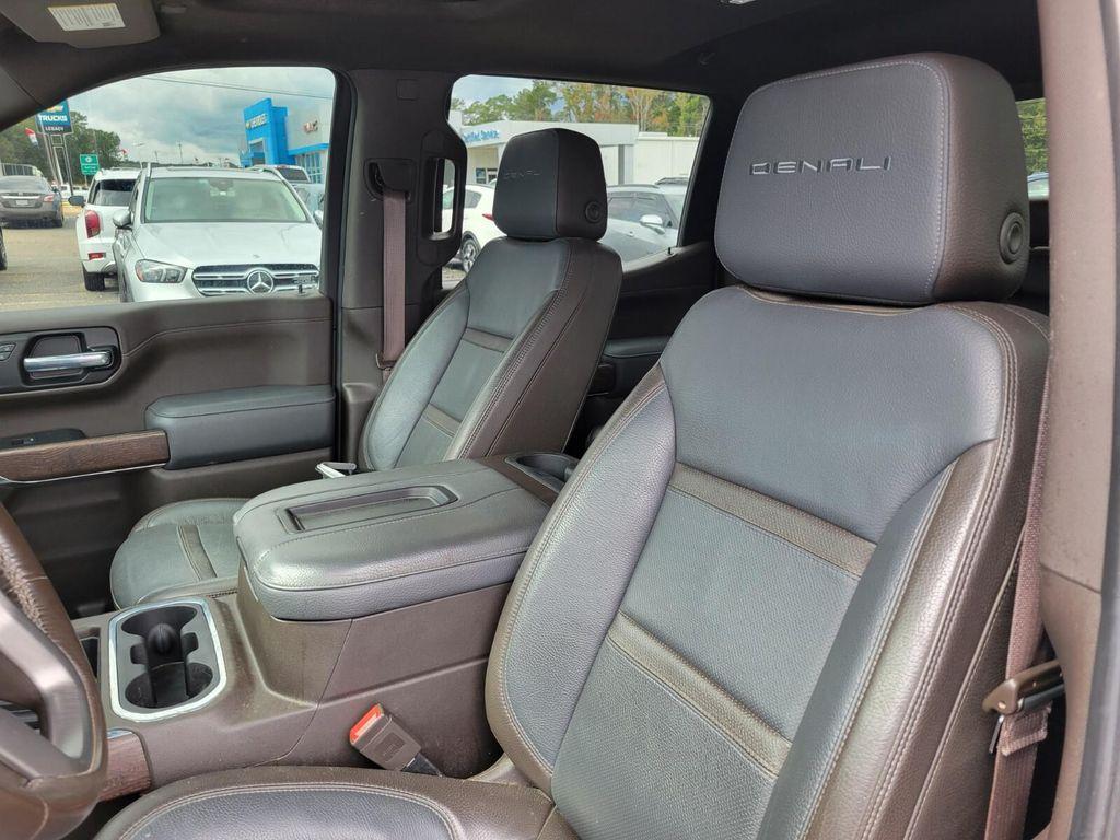 used 2022 GMC Sierra 1500 car, priced at $40,687
