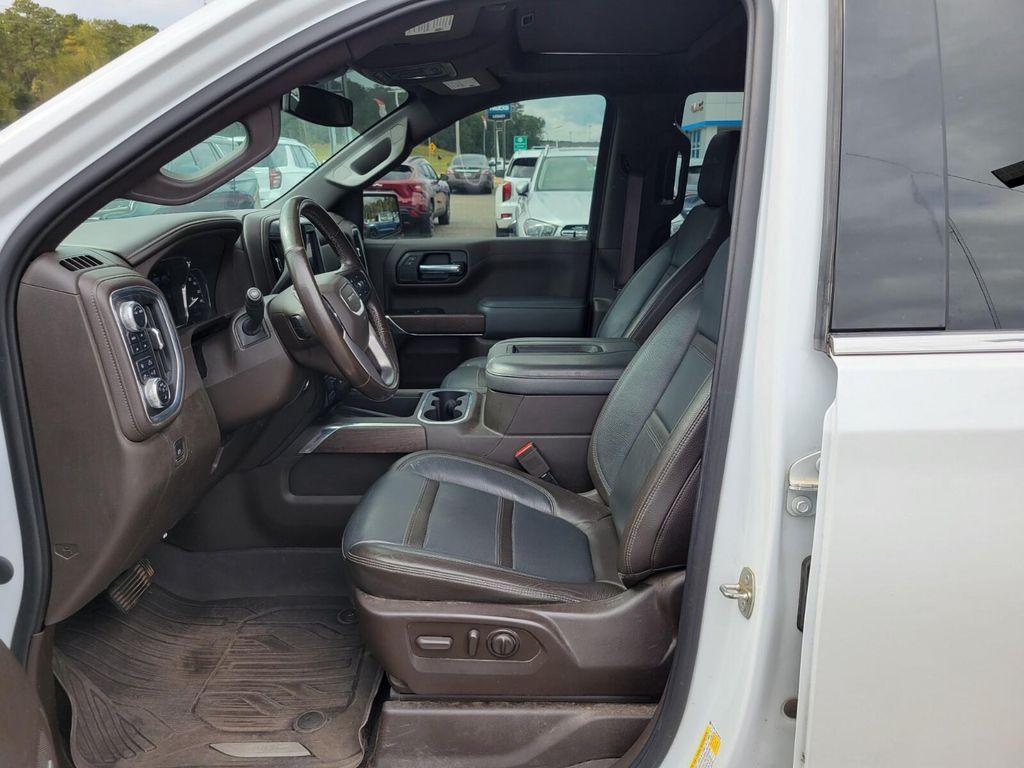 used 2022 GMC Sierra 1500 car, priced at $40,687