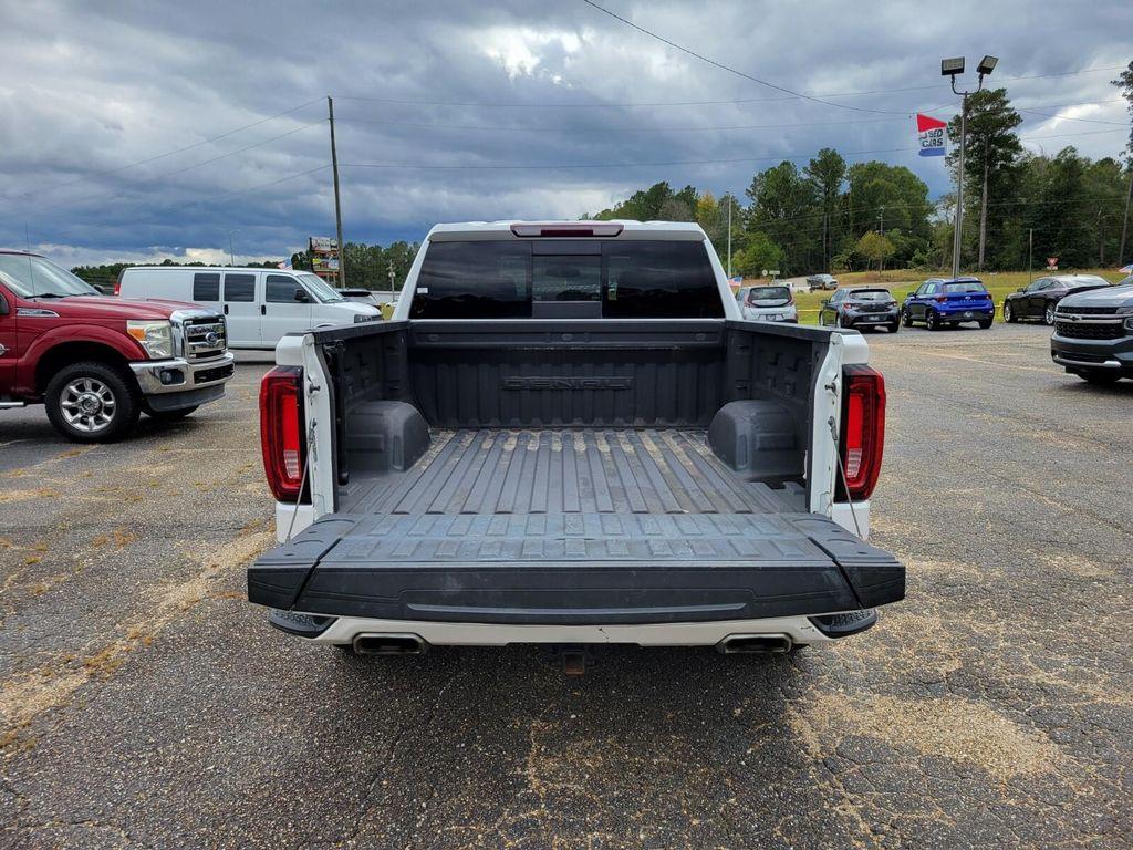used 2022 GMC Sierra 1500 car, priced at $40,687