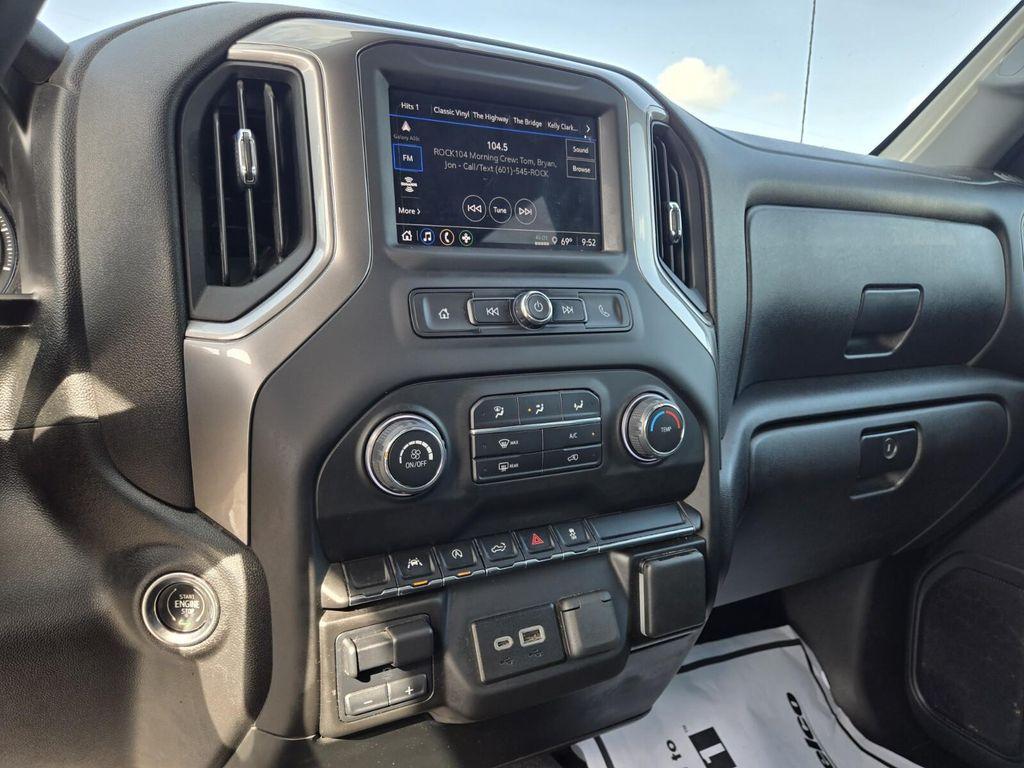 used 2024 Chevrolet Silverado 1500 car, priced at $34,987
