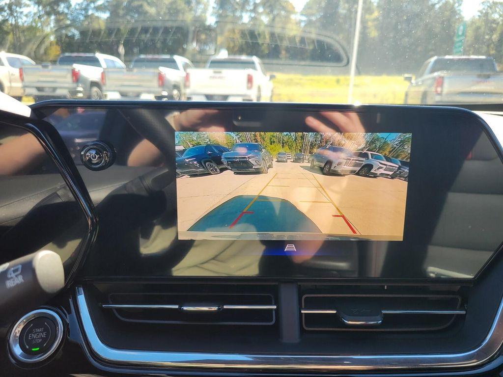 new 2026 Chevrolet Trax car, priced at $27,490