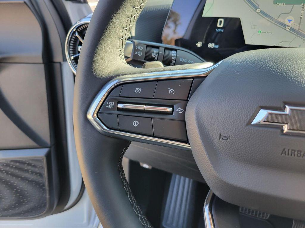 new 2026 Chevrolet Equinox car, priced at $29,040