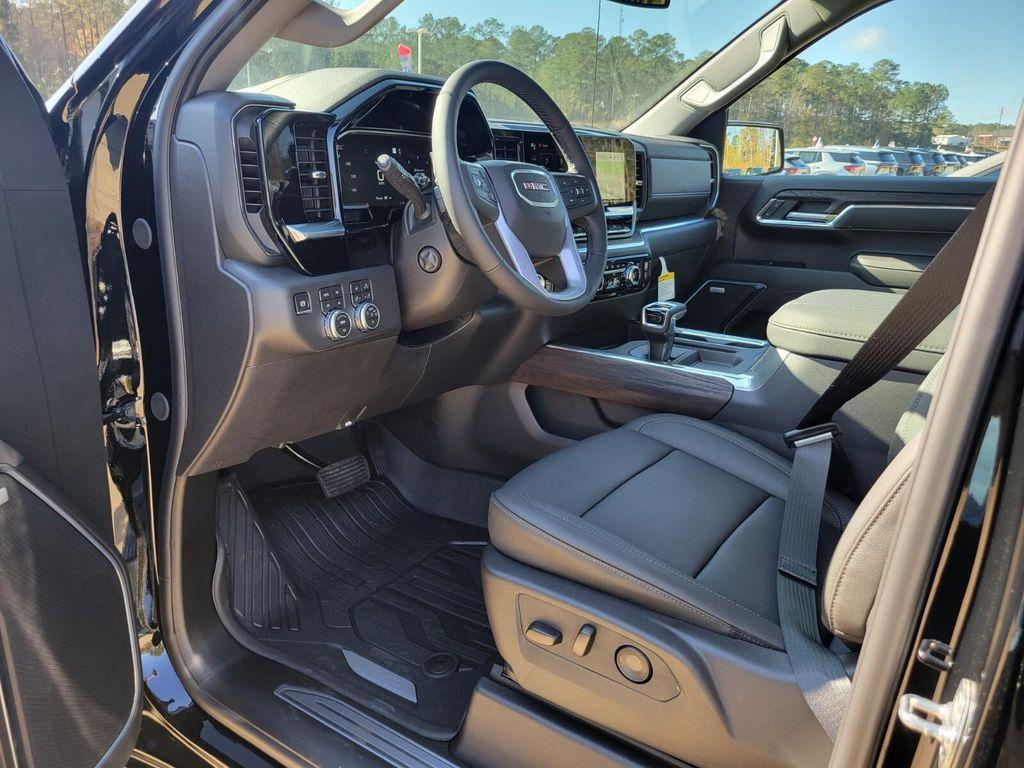 new 2026 GMC Sierra 1500 car, priced at $58,880
