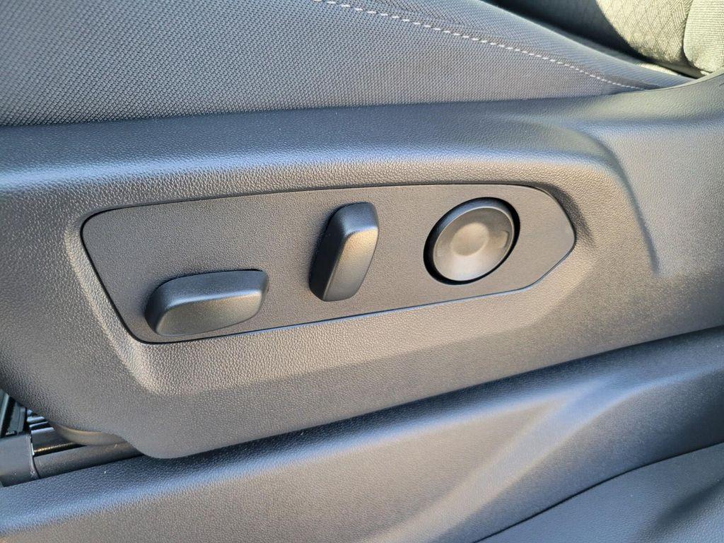 new 2026 GMC Sierra 1500 car, priced at $46,495