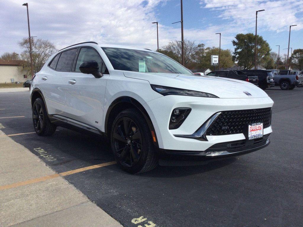 used 2024 Buick Envision car, priced at $30,595