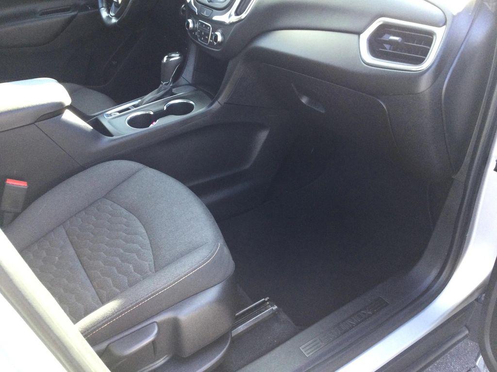 used 2020 Chevrolet Equinox car