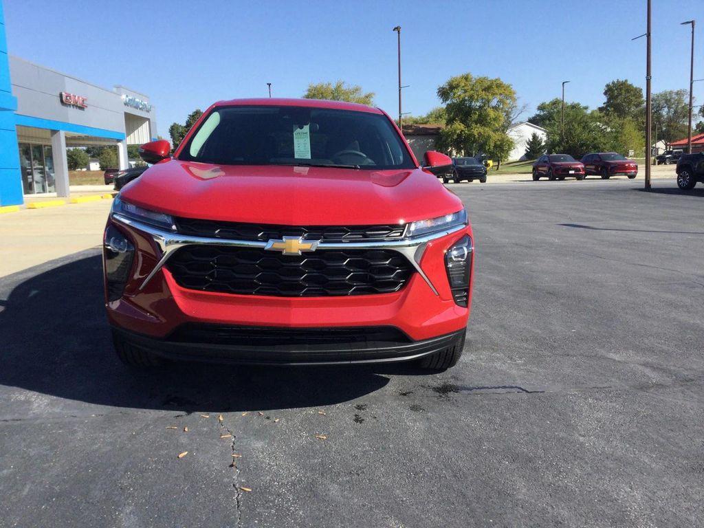 new 2026 Chevrolet Trax car, priced at $24,530