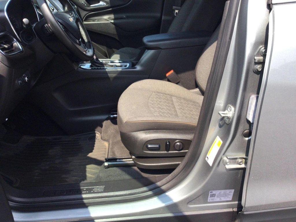 used 2024 Chevrolet Equinox car, priced at $22,995