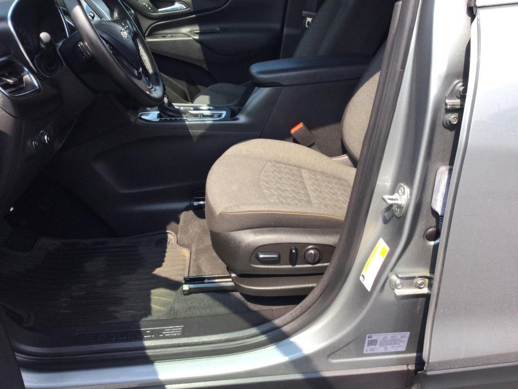 used 2024 Chevrolet Equinox car, priced at $23,995