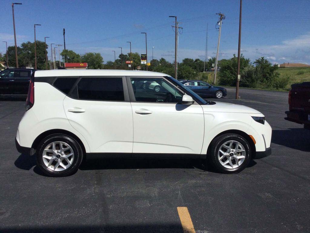 used 2024 Kia Soul car, priced at $18,495