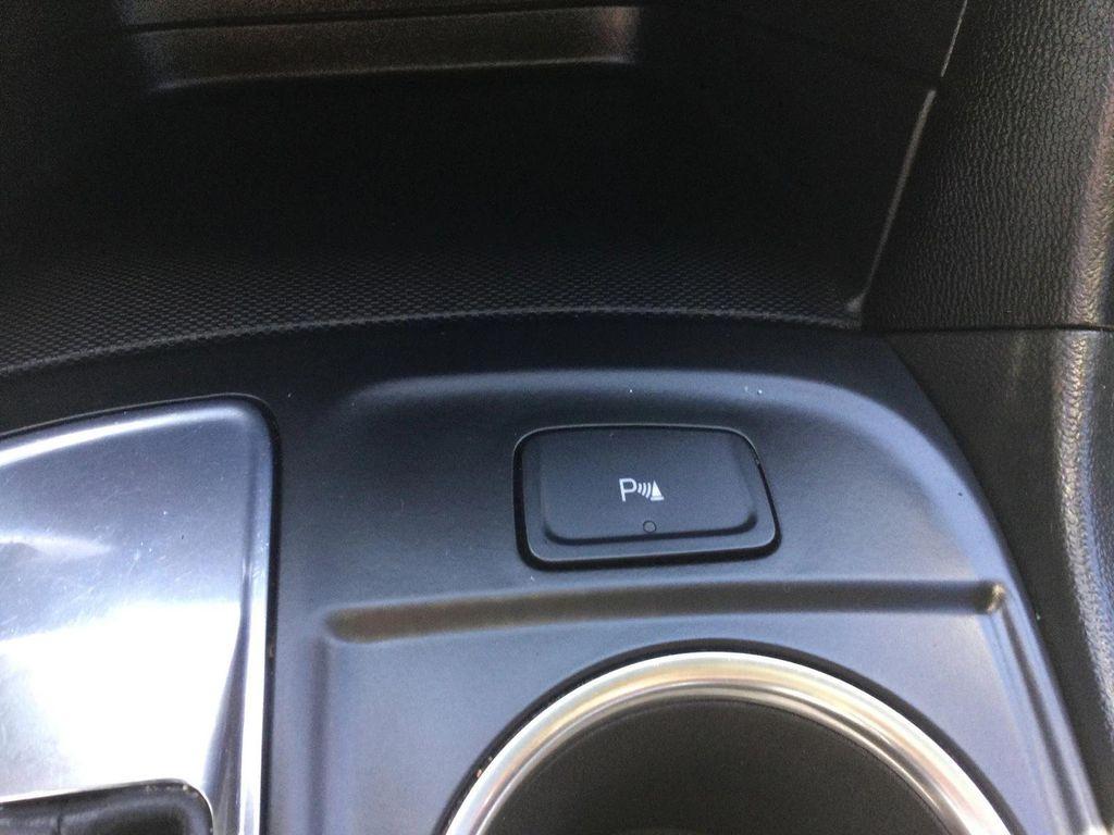 used 2023 Chevrolet Equinox car, priced at $22,595