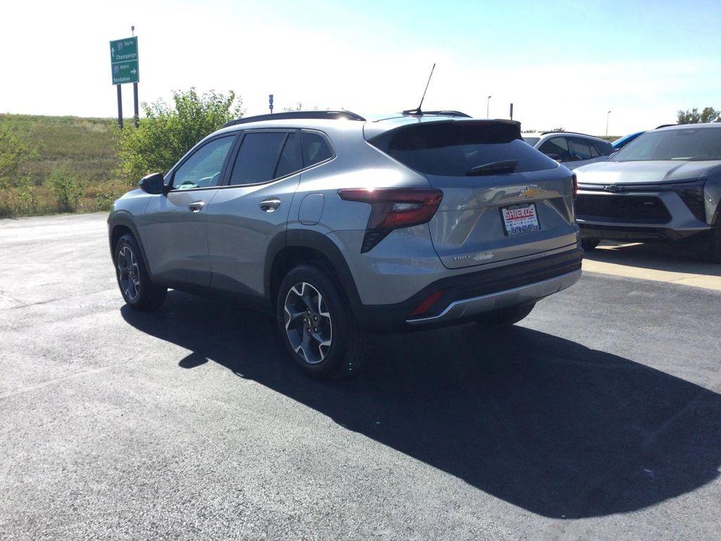 new 2026 Chevrolet Trax car, priced at $26,150
