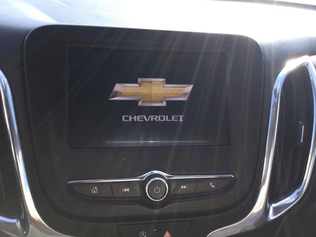 used 2024 Chevrolet Equinox car, priced at $22,995