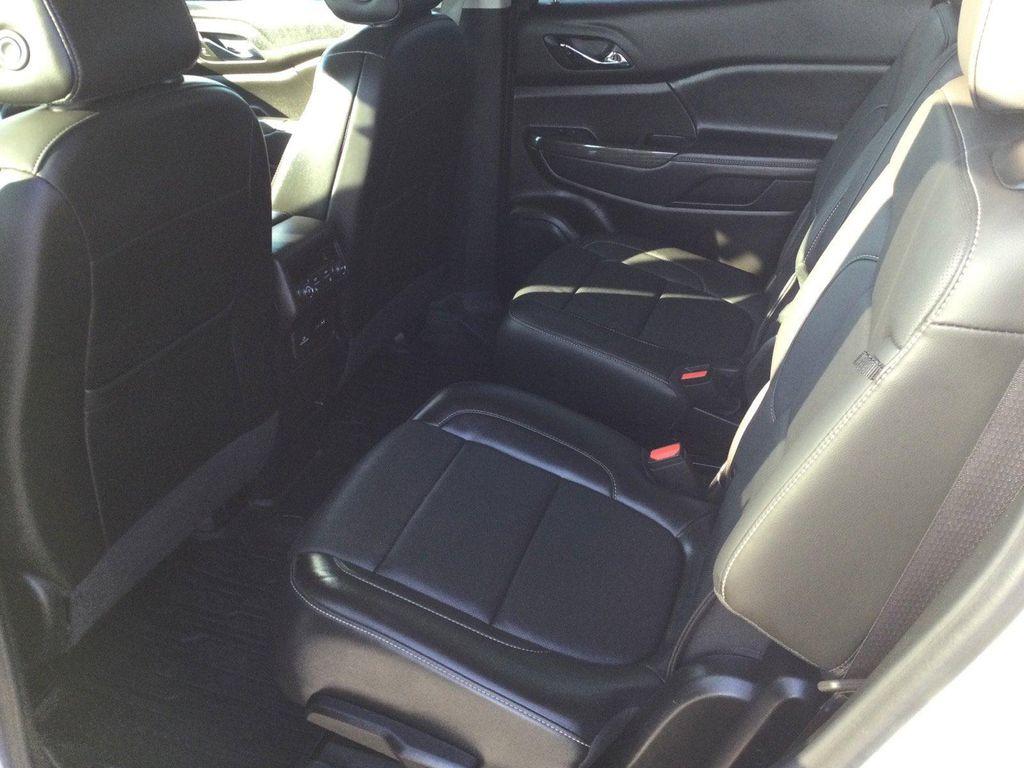 used 2023 GMC Acadia car, priced at $36,995