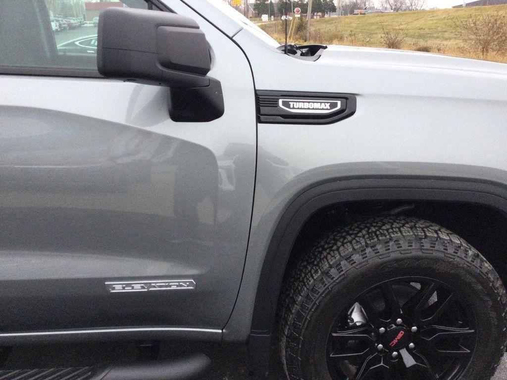 new 2026 GMC Sierra 1500 car, priced at $52,700