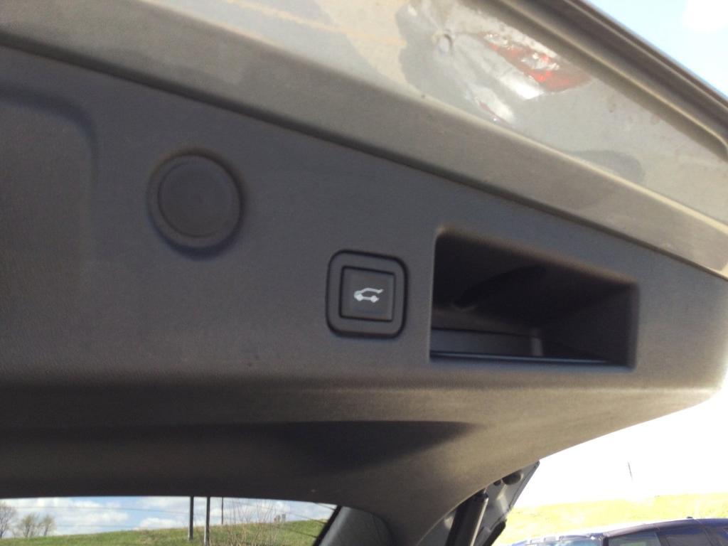 used 2024 Chevrolet Equinox car, priced at $28,995