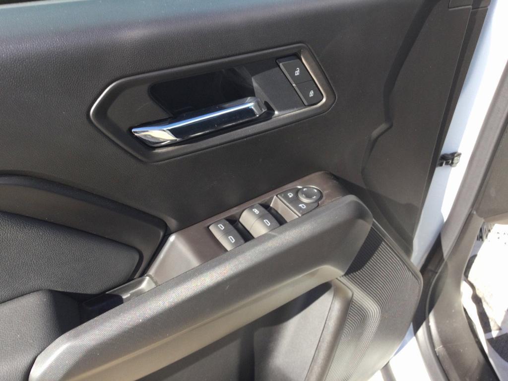 new 2026 Chevrolet Colorado car, priced at $43,600