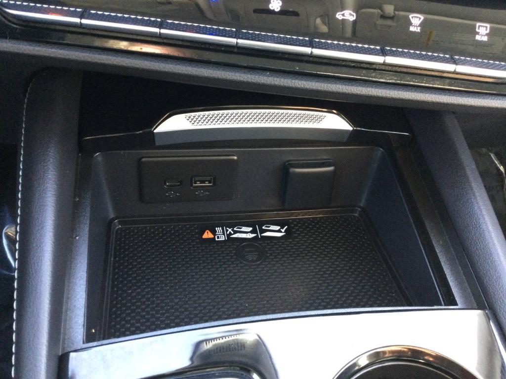 used 2025 Buick Envision car, priced at $31,995