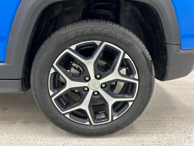 used 2024 Jeep Compass car, priced at $18,990