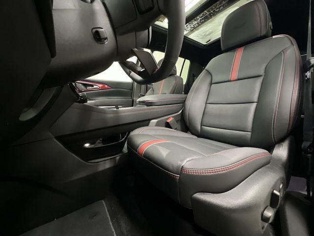 new 2026 Chevrolet Traverse car, priced at $60,934