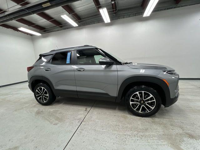 used 2025 Chevrolet TrailBlazer car, priced at $23,790