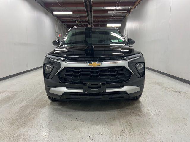 used 2025 Chevrolet TrailBlazer car, priced at $23,790