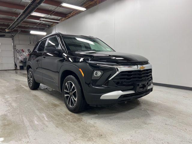 used 2025 Chevrolet TrailBlazer car, priced at $23,790