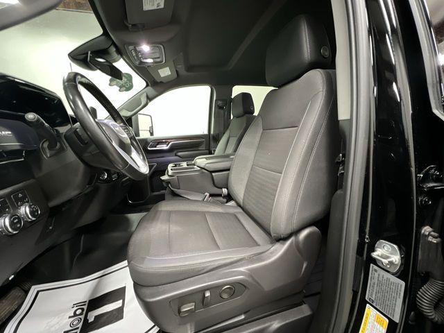 used 2025 GMC Sierra 2500 car, priced at $55,451