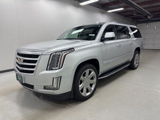 used 2020 Cadillac Escalade ESV car, priced at $37,449