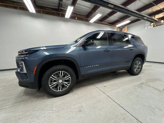 new 2026 Chevrolet Traverse car, priced at $44,355