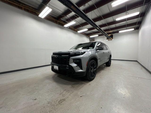 used 2025 Chevrolet Traverse car, priced at $46,990