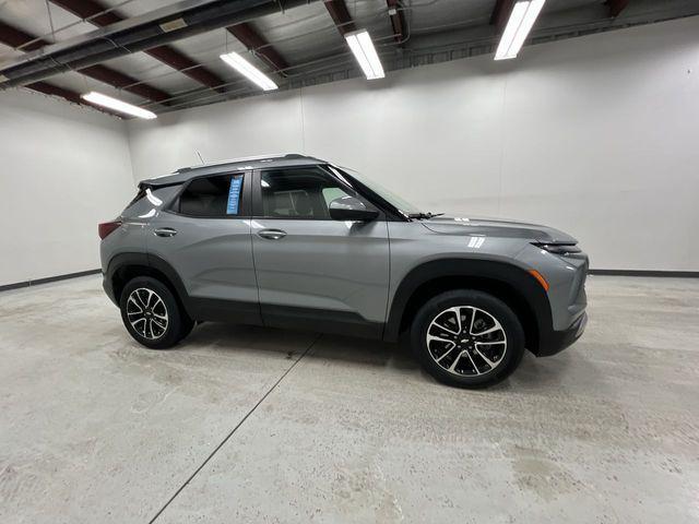 used 2024 Chevrolet TrailBlazer car, priced at $21,990