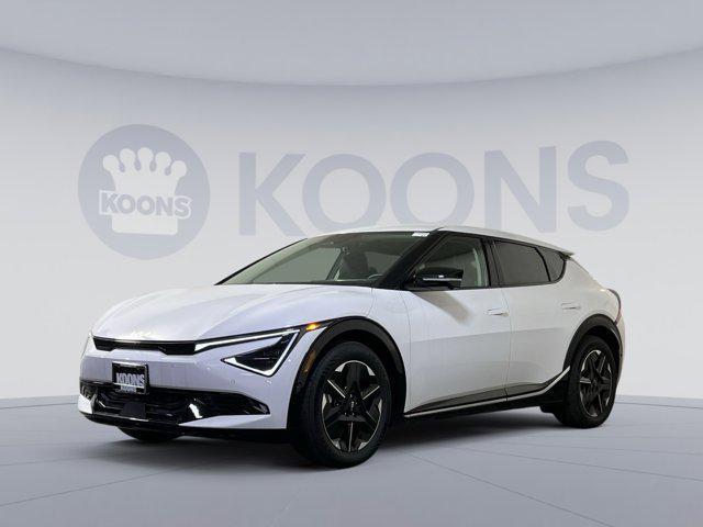 new 2025 Kia EV6 car, priced at $43,950