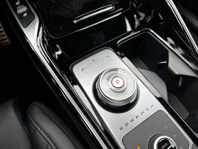 new 2026 Kia Sorento Hybrid car, priced at $41,483
