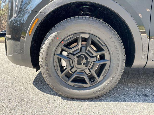 new 2026 Kia Sorento car, priced at $47,607