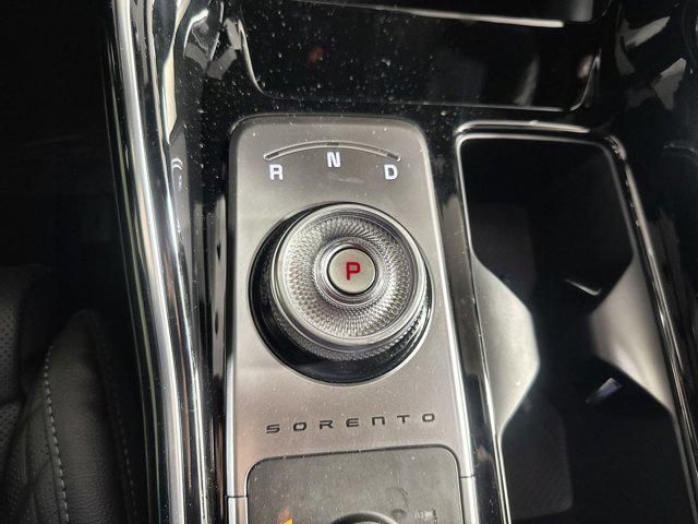 new 2026 Kia Sorento Hybrid car, priced at $47,274