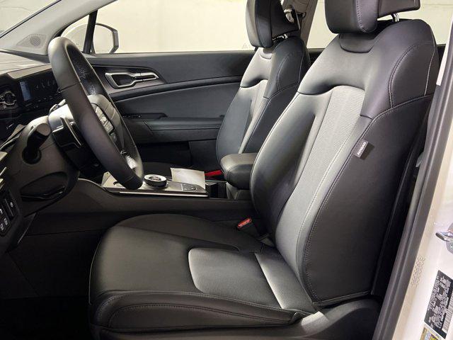 new 2026 Kia Sportage Hybrid car, priced at $31,546