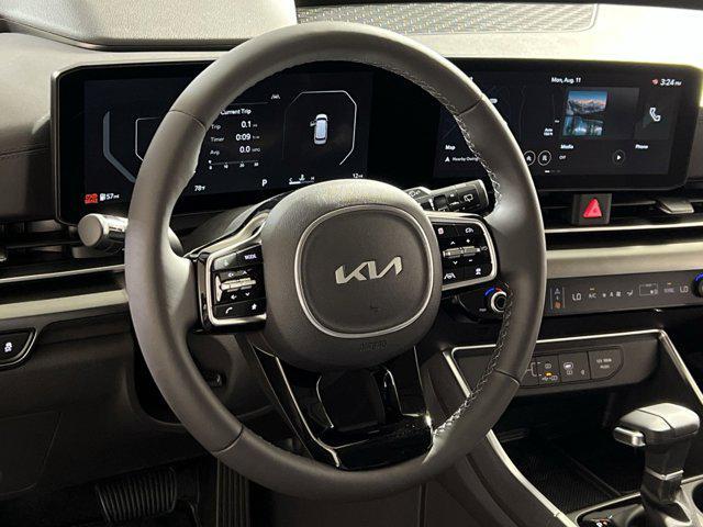 new 2026 Kia Carnival car, priced at $49,335