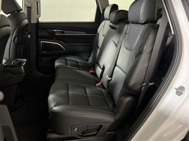 new 2025 Kia Telluride car, priced at $42,625