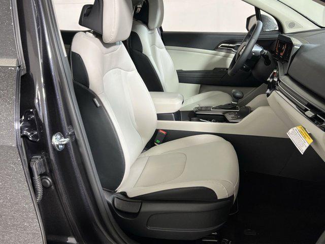 new 2026 Kia Sportage car, priced at $29,707