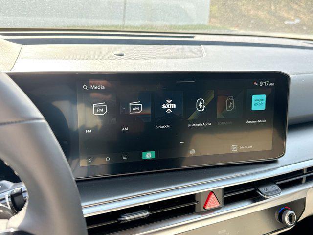 new 2026 Kia Sorento Hybrid car, priced at $40,169